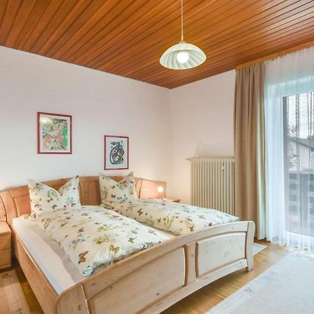 Ferienwohnung Wennesz 1 Chieming Buitenkant foto