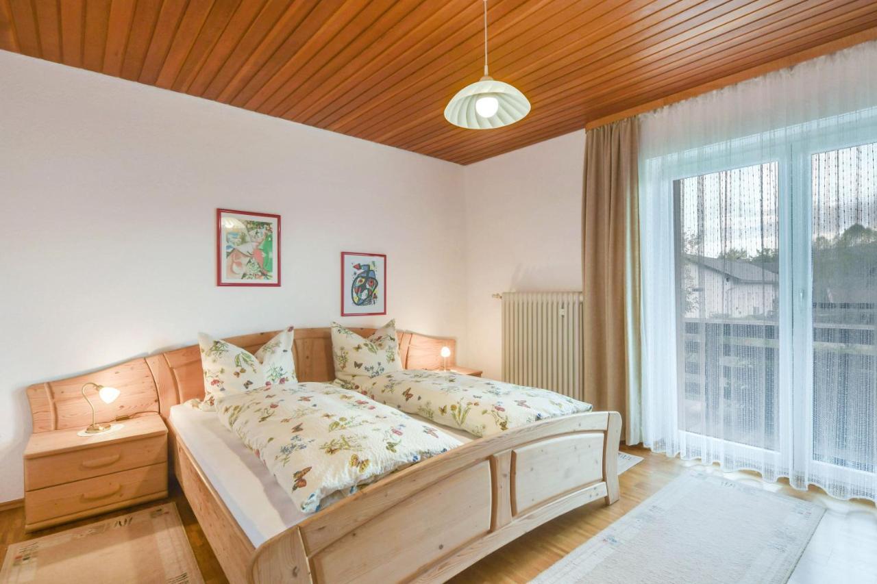 Ferienwohnung Wennesz 1 Chieming Buitenkant foto