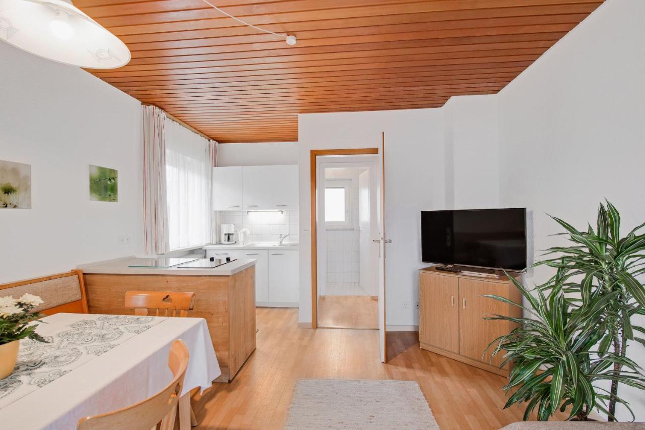 Ferienwohnung Wennesz 1 Chieming Buitenkant foto